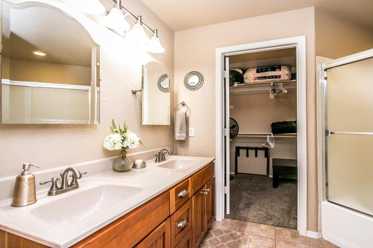 Private Resort Community -- ½ Mile Walk To Hiking & Biking At N. Mtn. Preserve! Phoenix Exterior foto